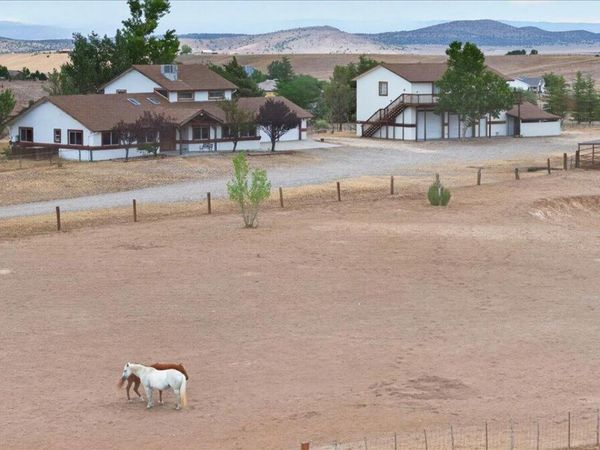 465 BEN J Trail, Chino Valley, AZ 86323