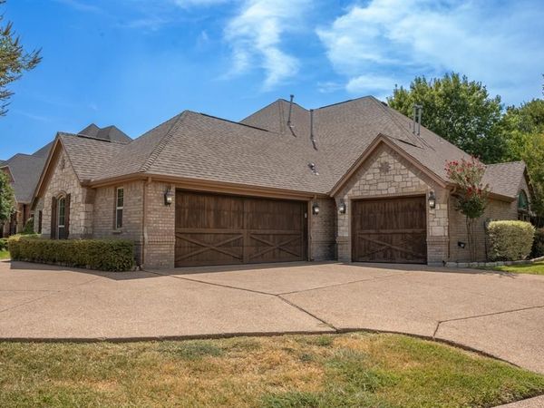 502 Lismore Drive, Mansfield, TX 76063