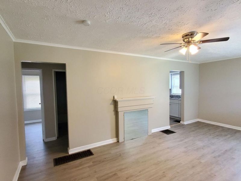 1911 Brentnell Avenue, Columbus, OH 43219 Photo 4