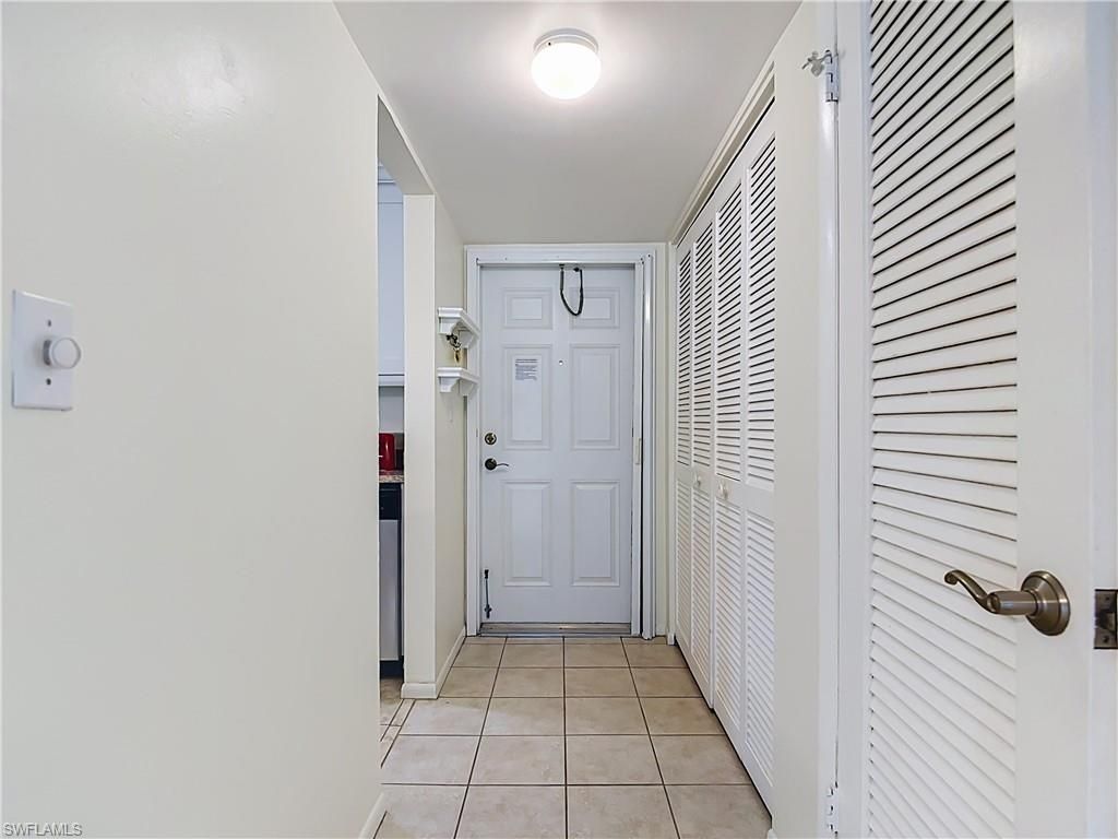 100 Forest Lakes Blvd, Unit 109, Naples, FL 34105 Photo