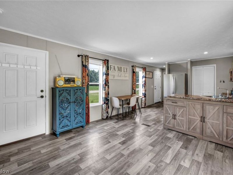 10564 S Duck Creek Road, Salem, OH 44460 Photo 10