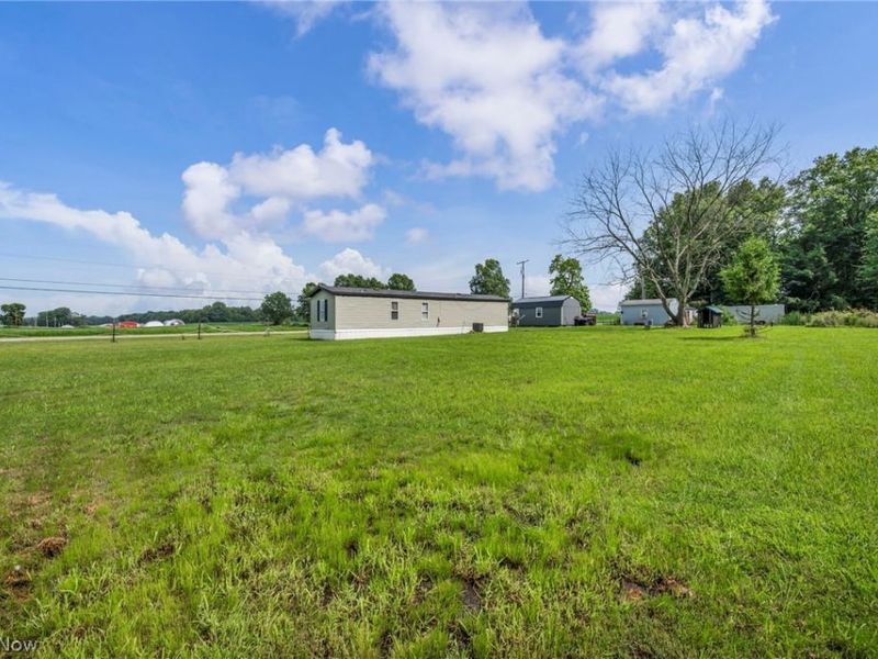 10564 S Duck Creek Road, Salem, OH 44460 Photo 35