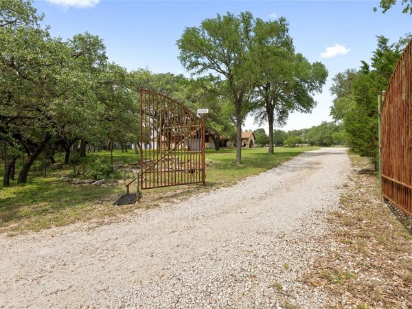 704 Fm 2325 , Wimberley, TX 78676
