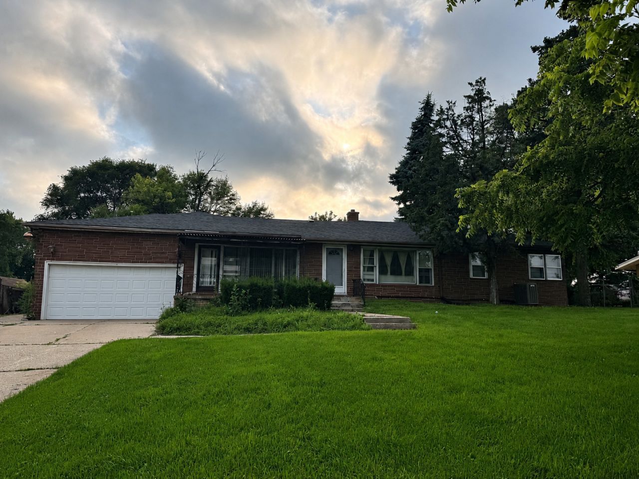 2N236 Amy Avenue , Glen Ellyn, IL 60137