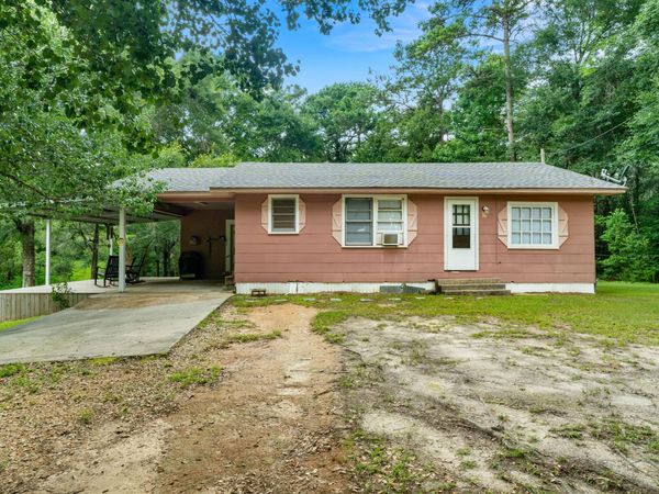 177 Rocky Hill, Tylertown, MS 39667