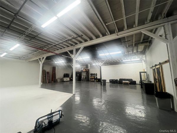 300 Kingsland Avenue , Brooklyn, NY 11222