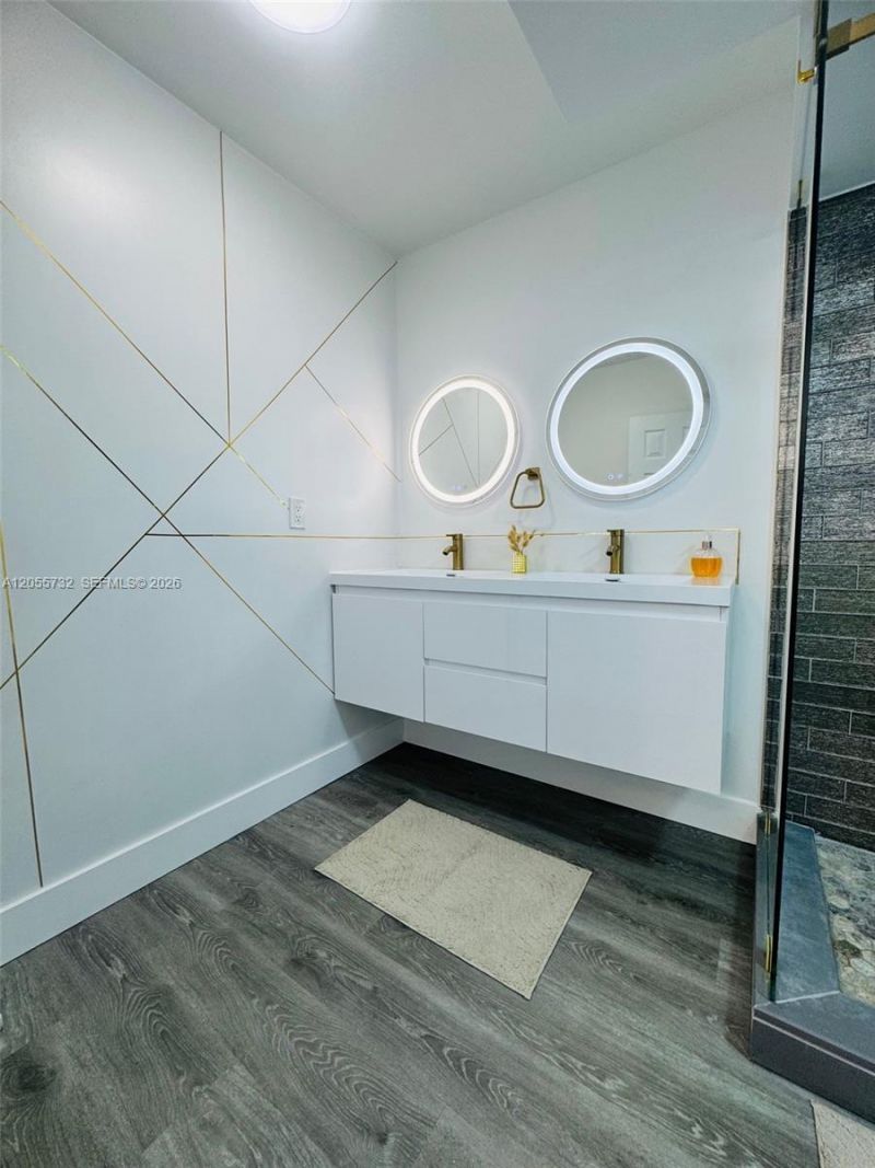 3625 N Country Club Dr , Unit 2409, Aventura, FL 33180 Photo