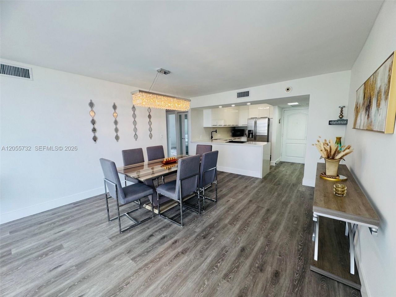 3625 N Country Club Dr , Unit 2409, Aventura, FL 33180 Photo
