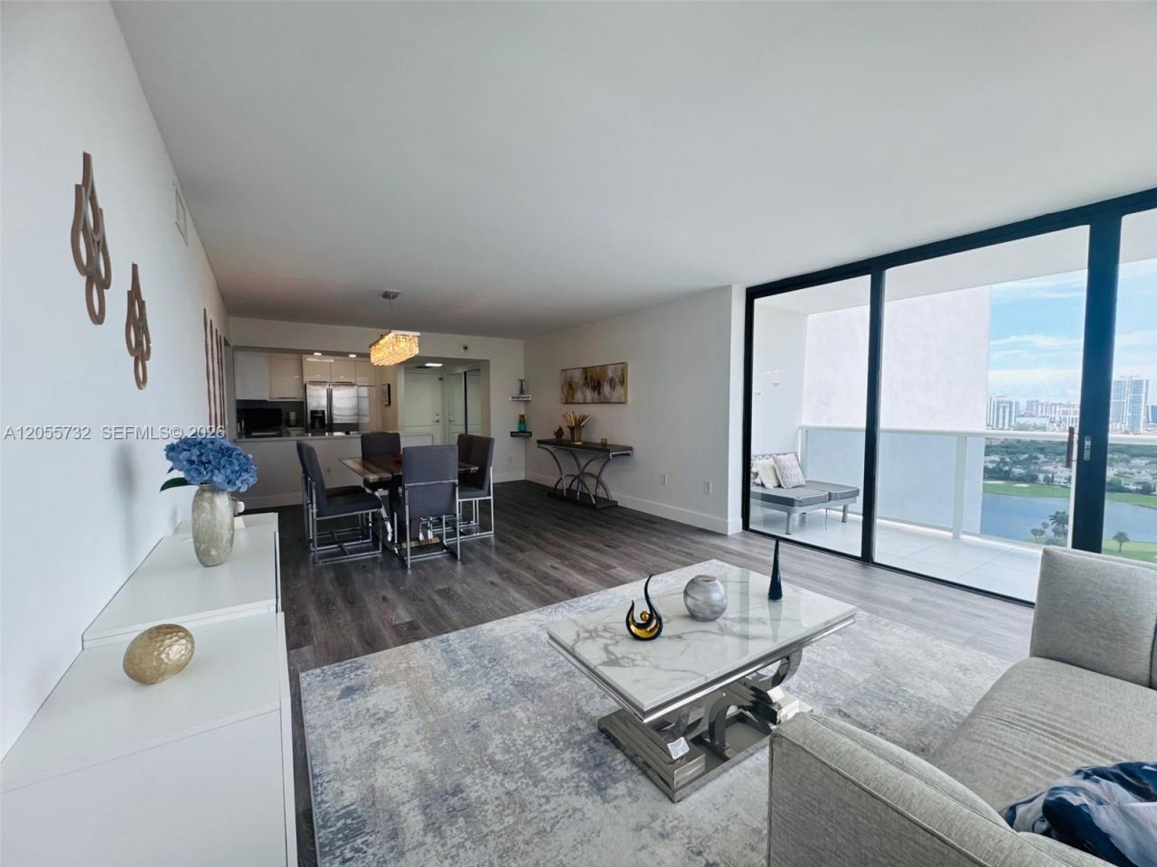 3625 N Country Club Dr , Unit 2409, Aventura, FL 33180 Photo