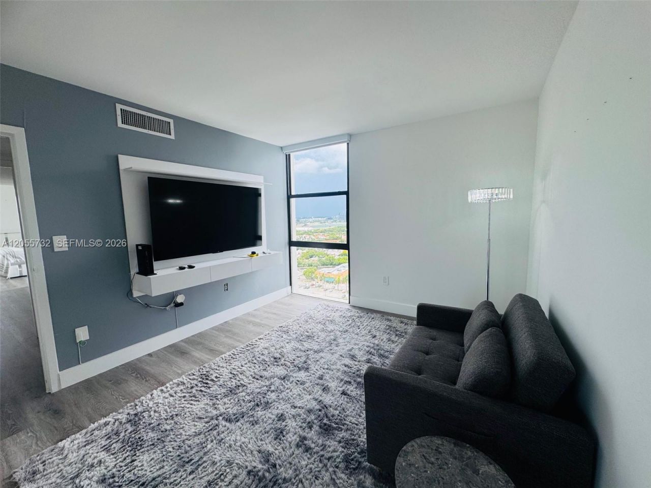 3625 N Country Club Dr , Unit 2409, Aventura, FL 33180 Photo
