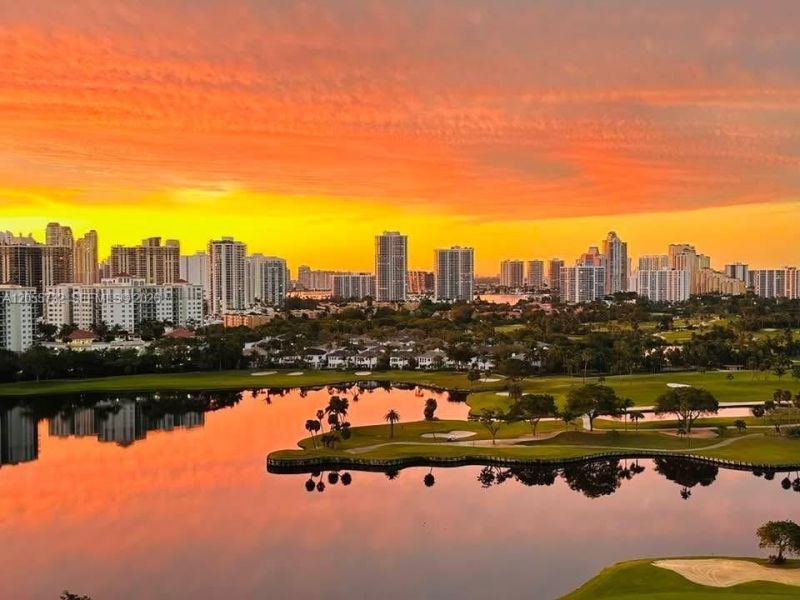 3625 N Country Club Dr , Unit 2409, Aventura, FL 33180 Photo