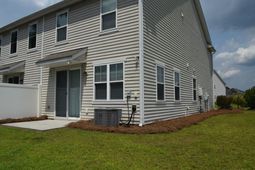 121 Wild Holly Drive photo 4