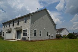 121 Wild Holly Drive photo 4