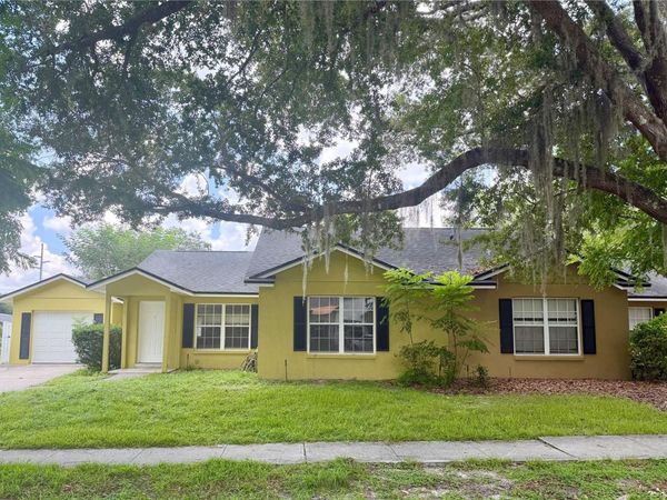 939 PECAN STREET , OVIEDO, FL 32765