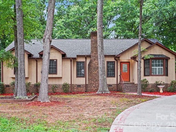 5505 Trossacks Court , Charlotte, NC 28212