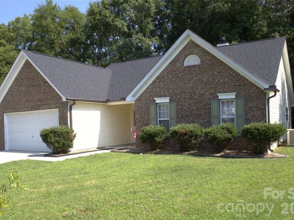 5827 SW Mahogany Place SW, Concord, NC 28025