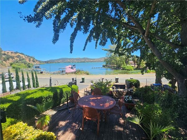 12022 E Highway 20 , Clearlake Oaks, CA 95423