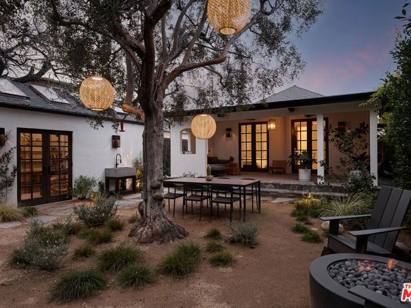 1720 Washington Way , Venice, CA 90291