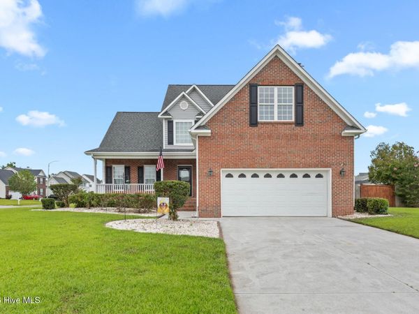 101 New Castle Drive , Jacksonville, NC 28540