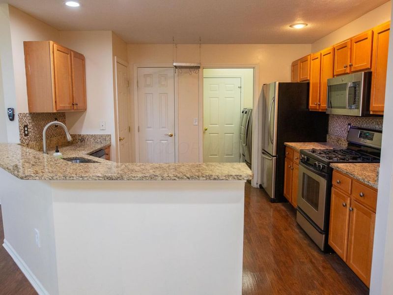 5036 Ivyvine Boulevard , Dublin, OH 43016 Photo 5