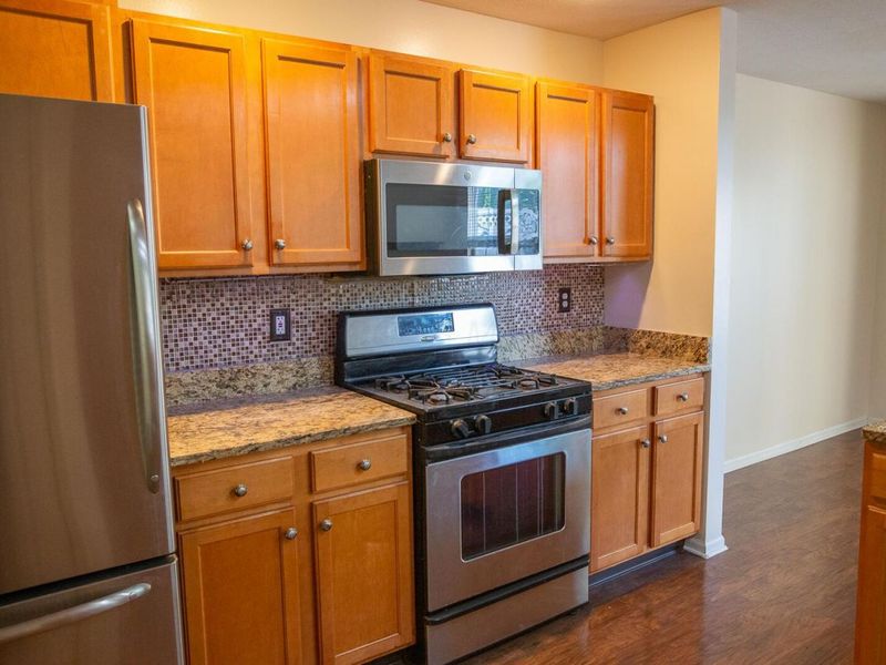 5036 Ivyvine Boulevard , Dublin, OH 43016 Photo 6
