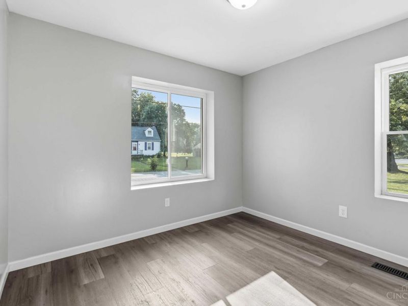 396 Glensharon, Springdale, OH 45246 Photo 13