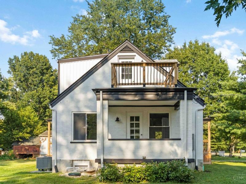 396 Glensharon, Springdale, OH 45246 Photo 2