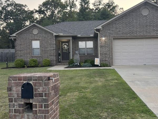 28 Timber Lane, Austin, AR 72007