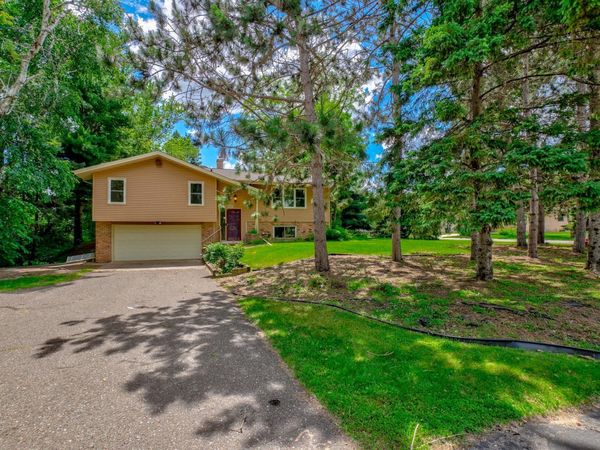 5881 Lexington Avenue N, Shoreview, MN 55126