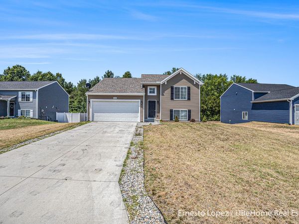 4061 Tributary Drive, Holland, MI 49424