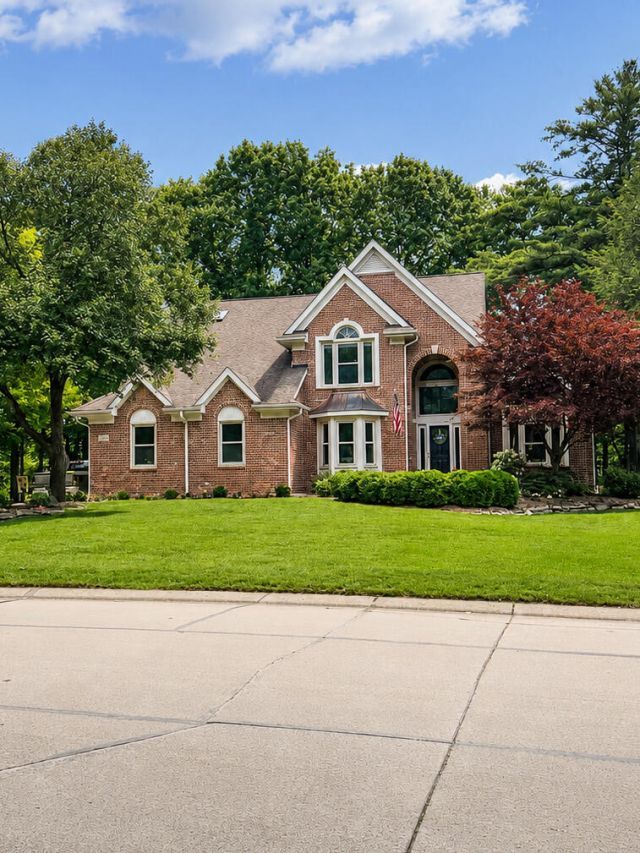 244 Indian Trail, Lake Orion, MI 48362 Main Photo