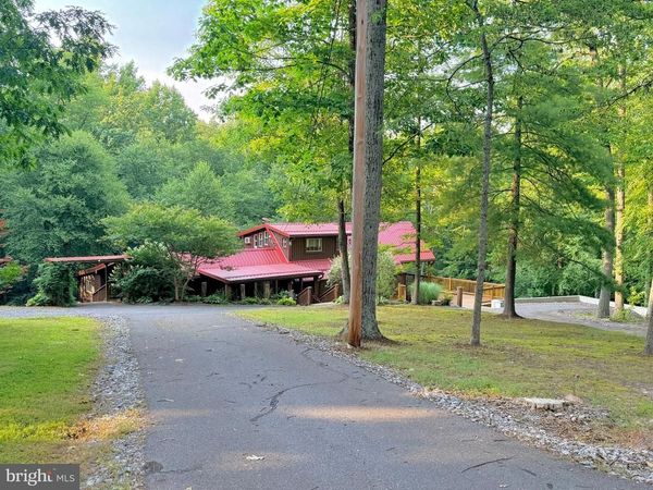 1249 MEADOW MOUNTAIN DRIVE, MC CONNELLSBURG, PA 17233