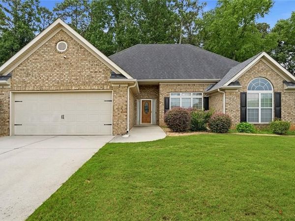 120 St Margrit Circle, Stockbridge, GA 30281