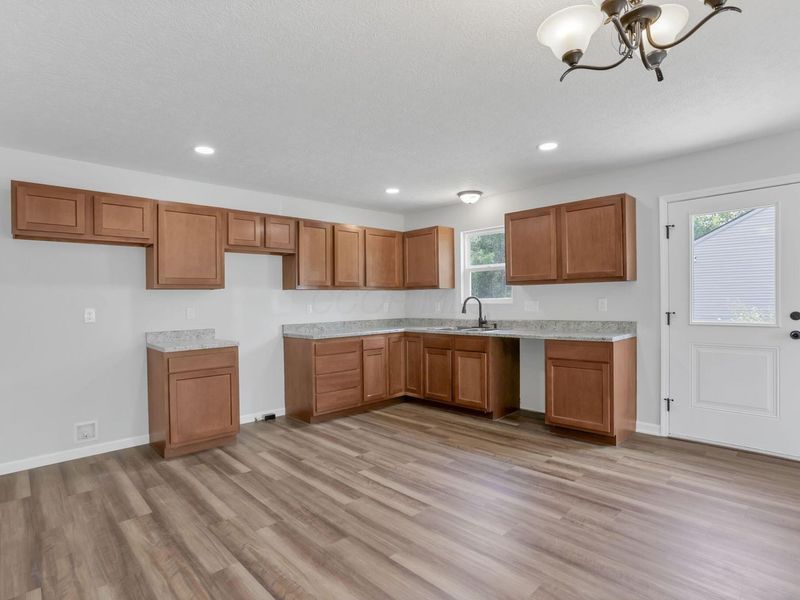 353 Elm Street, New Straitsville, OH 43766 Photo 13