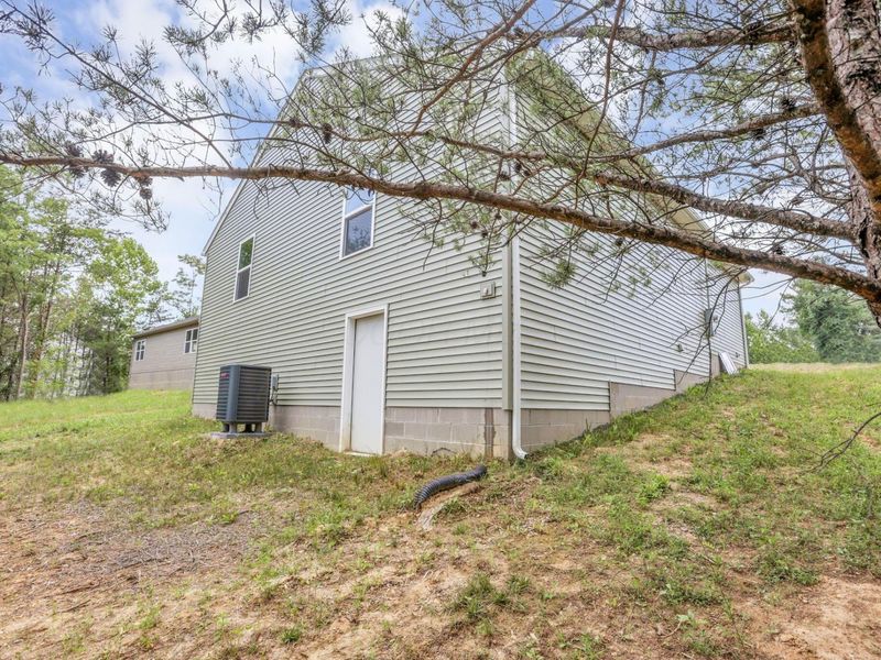 353 Elm Street, New Straitsville, OH 43766 Photo 37