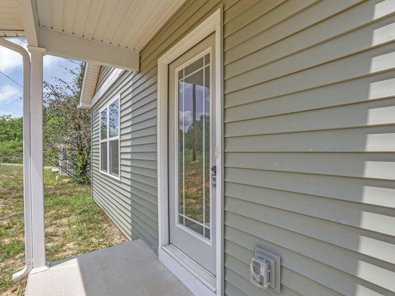 353 Elm Street, New Straitsville, OH 43766 Photo 4