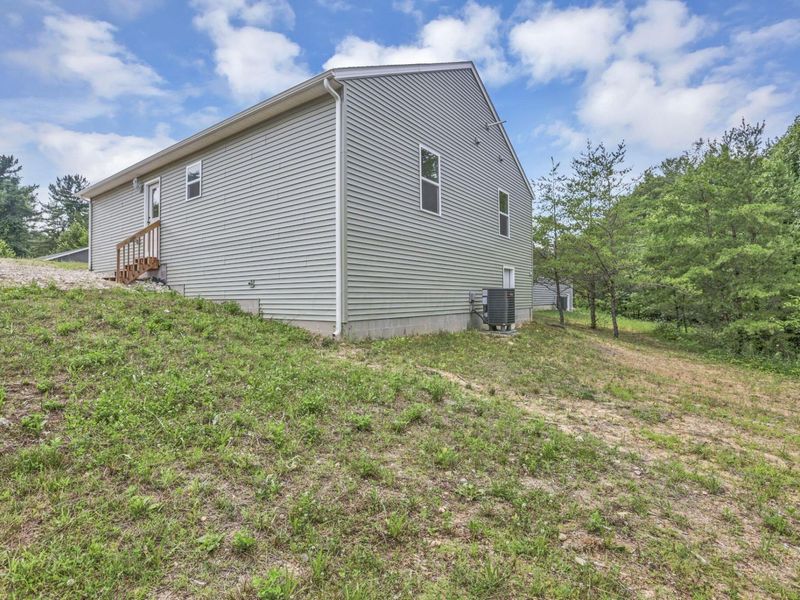 353 Elm Street, New Straitsville, OH 43766 Photo 42