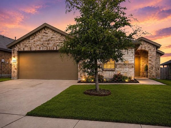 9736 Snowbell Lane, Fort Worth, TX 76036