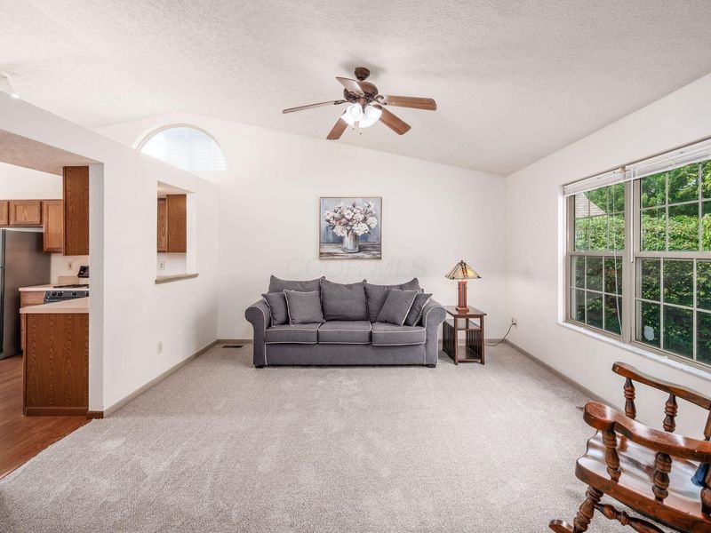 1175 Brookstone Drive , Marysville, OH 43040 Photo 4
