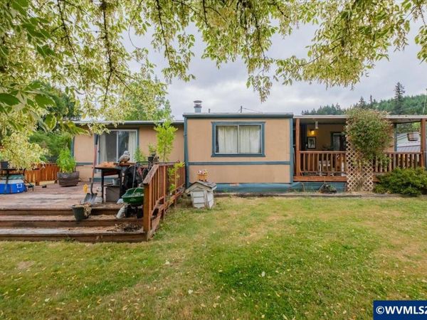 4624 Kalmia St, Sweet Home, OR 97386