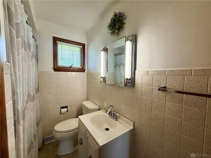 107 Meadow Lane, Greenville, OH 45331 Photo 8