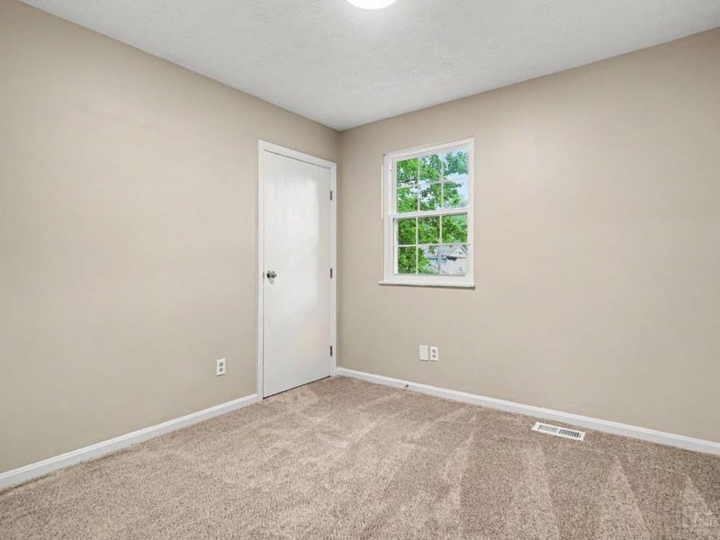 5160 Brasher Avenue, Blue Ash, OH 45242 Photo 8