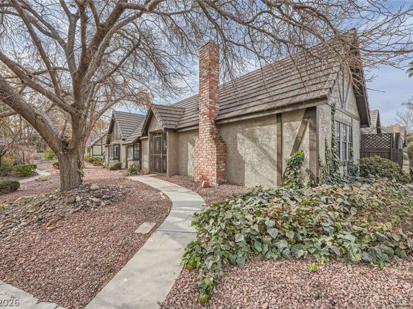 3954 Edgemoor Way , Las Vegas, NV 89121