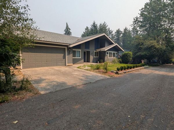 1012 W Winder Ln, Spokane, WA 99224