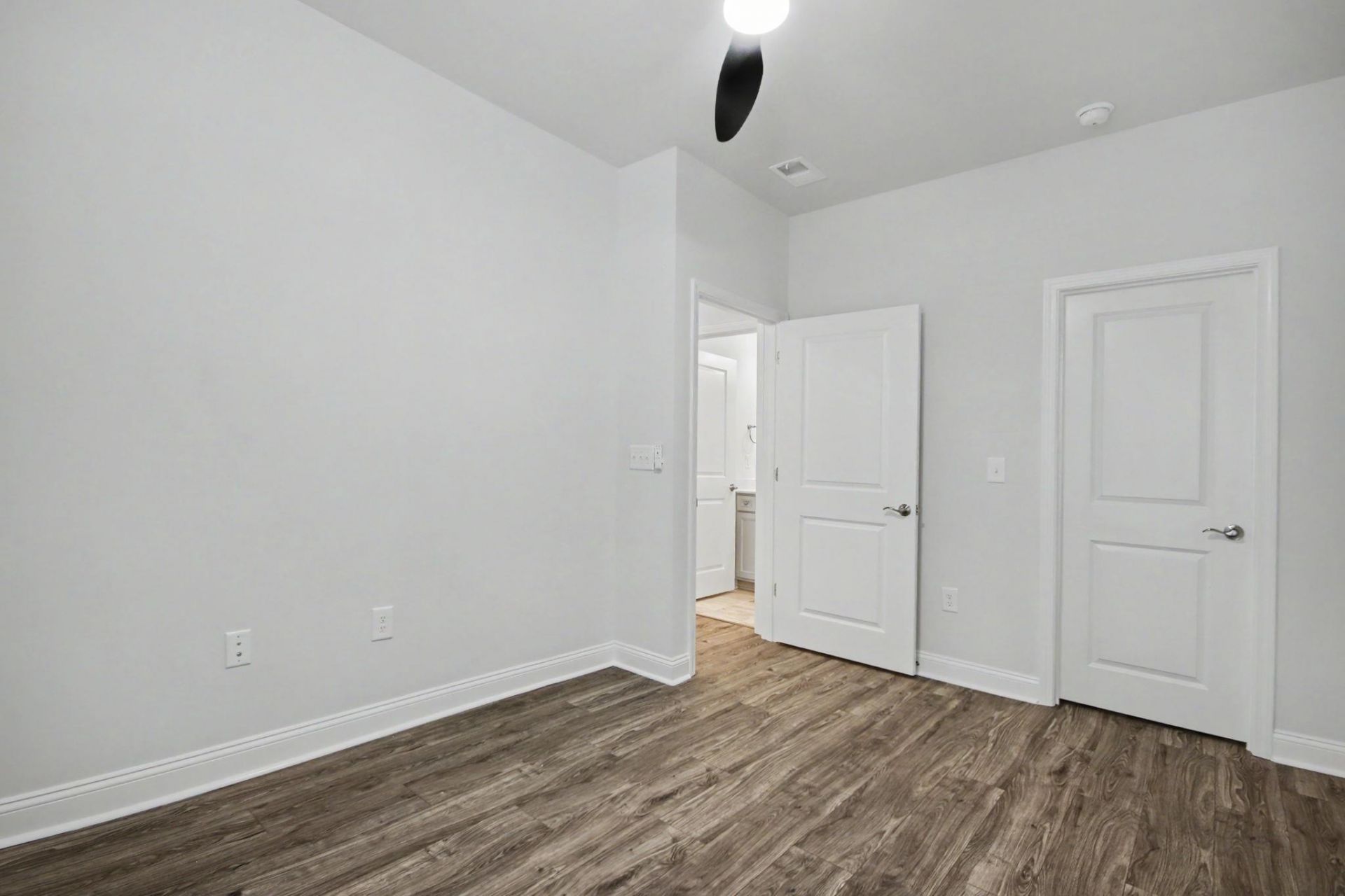 5877 Cremona Dr.  Photo 25