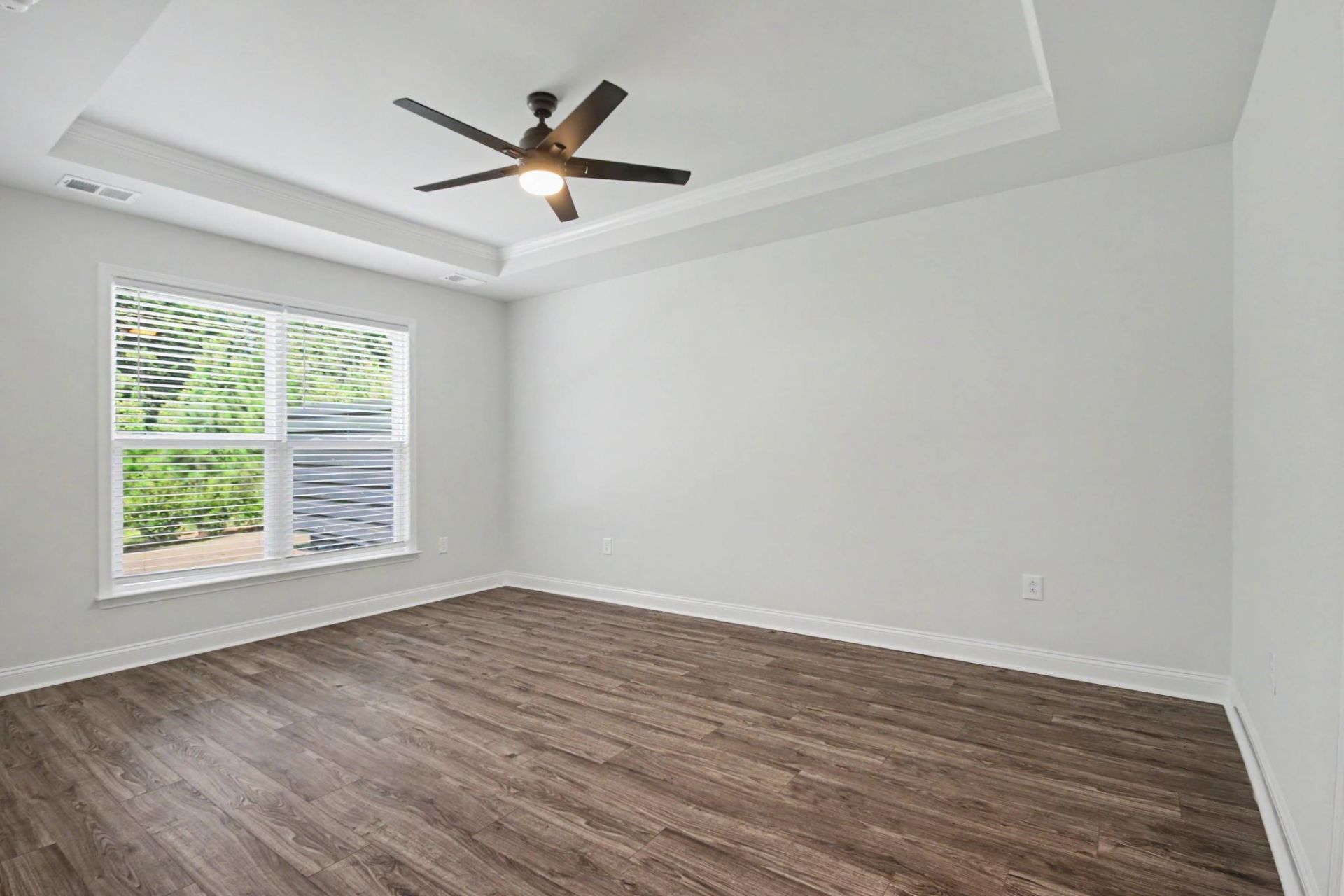 5877 Cremona Dr.  Photo 26