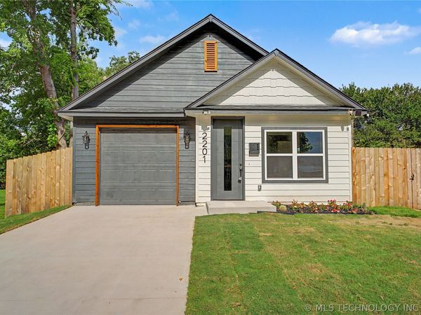 2201 N Lewis Place , Tulsa, OK 74110