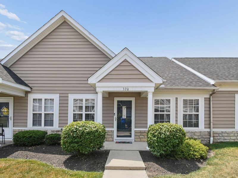 320 Dysar Run Drive, Unit 23, Blacklick, OH 43004 Photo 2