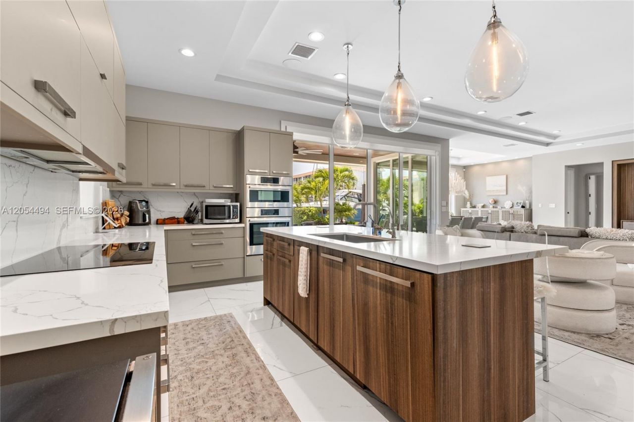 924 Evergreen Dr , Delray Beach, FL 33483 Photo