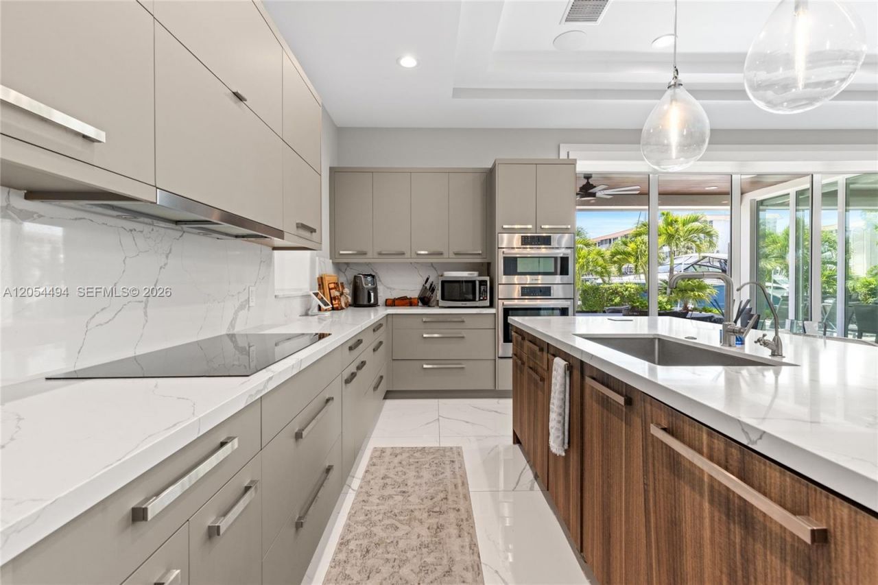 924 Evergreen Dr , Delray Beach, FL 33483 Photo